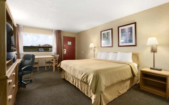 Days Inn By Wyndham Oklahoma City Fairground