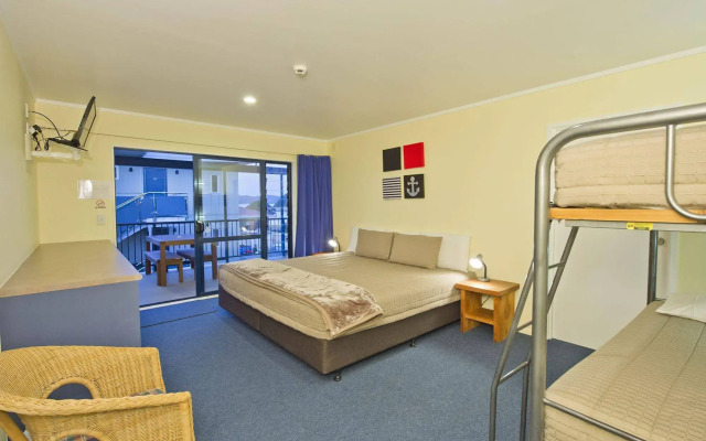 Saltwater Lodge