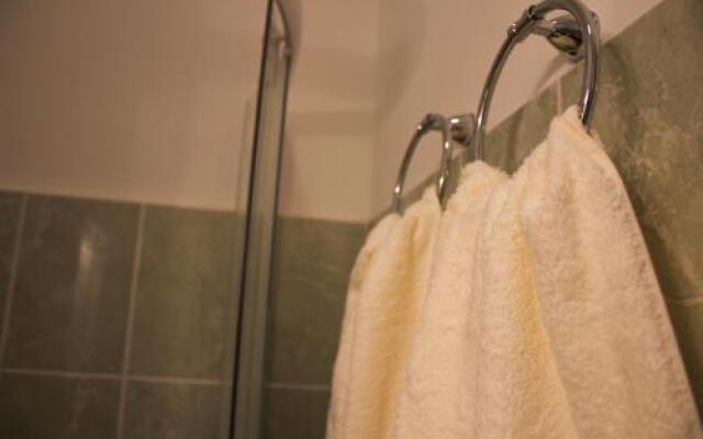 Little Hungary Apartment