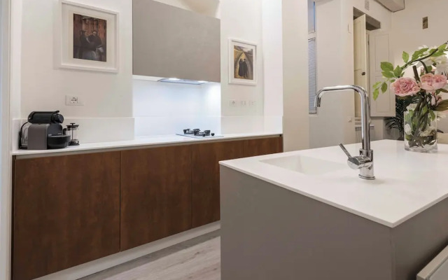 Deluxe Pitti Suites by MMega