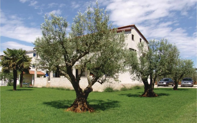Apartment Stancia Vodopija I