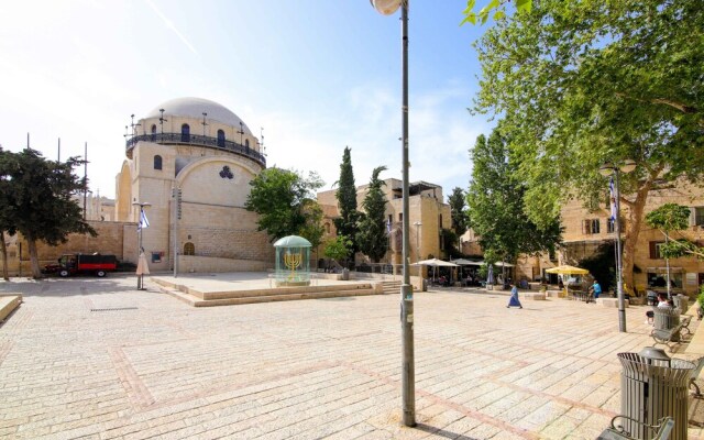 Cozy Kotel House