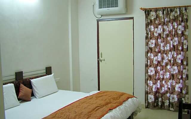 Hotel Ashwin