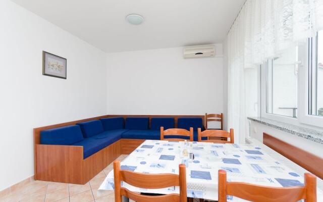 Apartments IVA