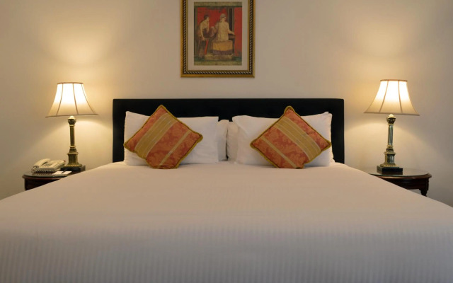 Canterbury International Hotel