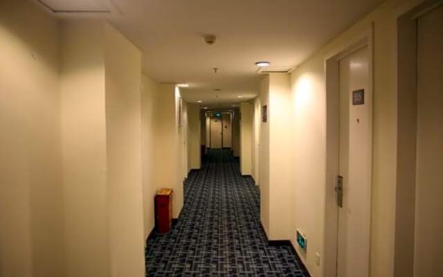 7Days Inn Qingdao Haiyunan Xinglong Road