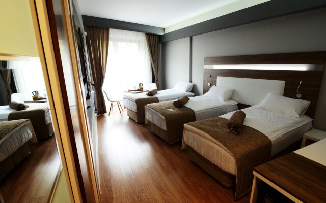 SennaCity Hotel