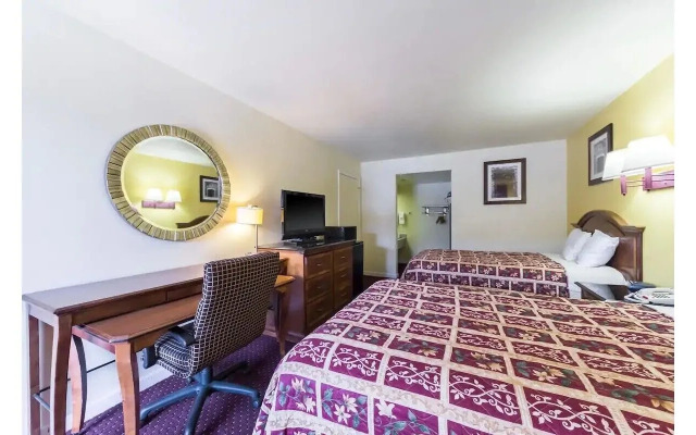 HillView Inn