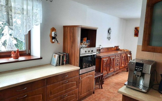 Spacious Holiday Home in Piechowice With Garden