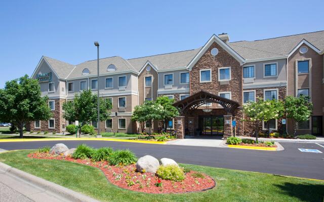 Staybridge Suites MPLS-Maple Grove/Arbor Lakes by IHG