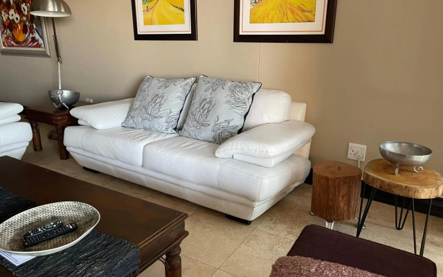305 Manor Gardens, Ballito Manor
