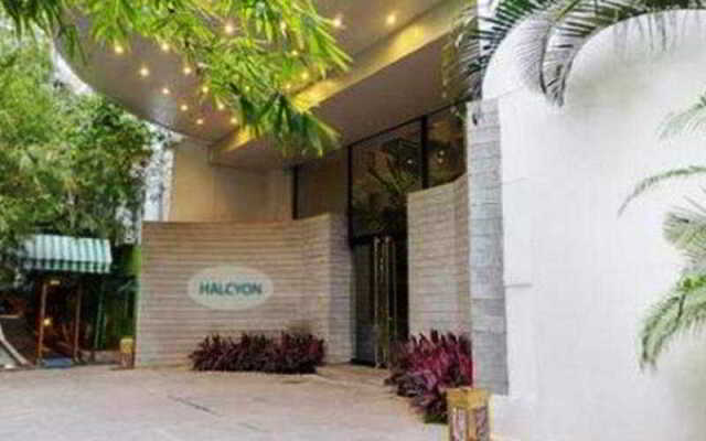 Halcyon Condominiums