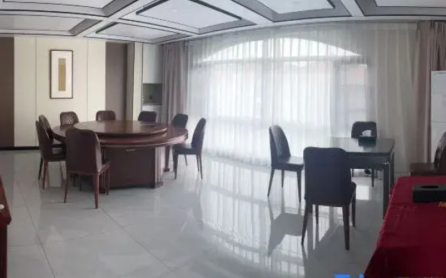 Puding Shiyu Business Hotel (Xingbo International)