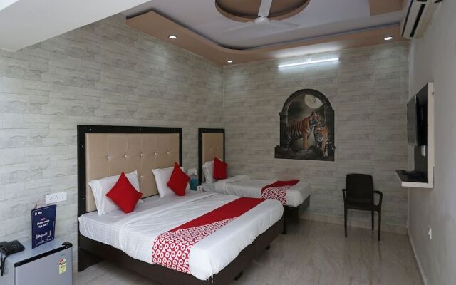 OYO 8391 Hotel Sanjog Resort