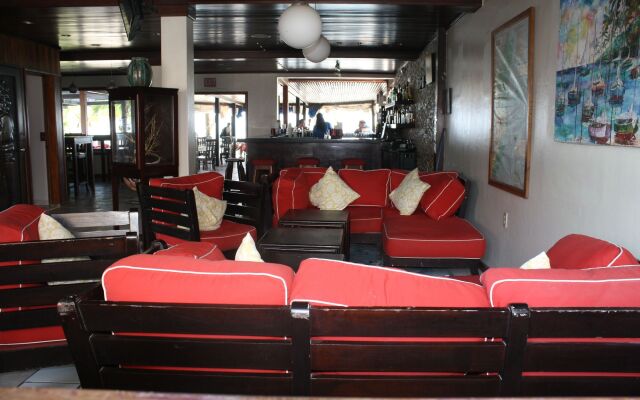 San Pedro Holiday Hotel