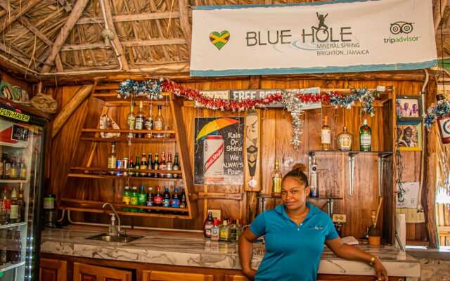 Haley's Paradise at Blue Hole