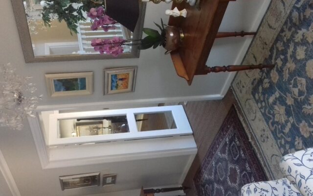 The Whale's Tale Guesthouse