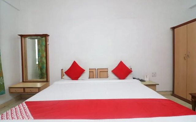 Oyo 24680 Hotel Devansh