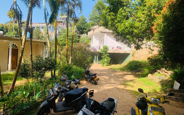 Rock View Hostel Ella