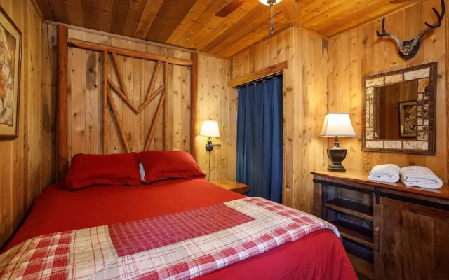 Arrowhead Pine Rose Cabins