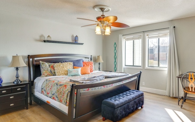 Charming Condo w/ Pool Access in Osage Beach!