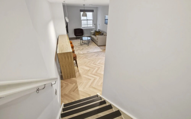 VICTORIA HOUSE by Aeria Apartments