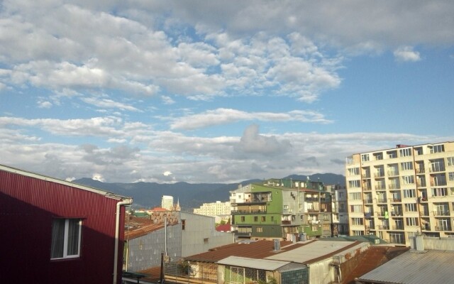 Apartment on Gorgiladze 25