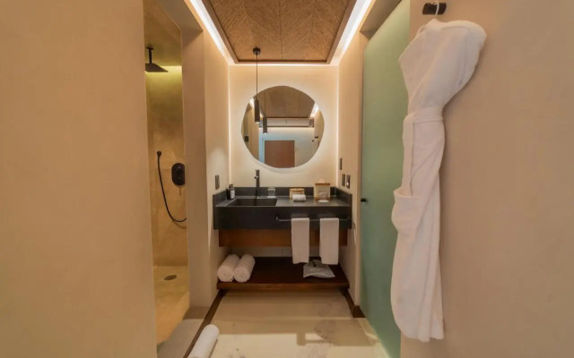 Hotel Indigo La Paz Puerta Cortes by IHG