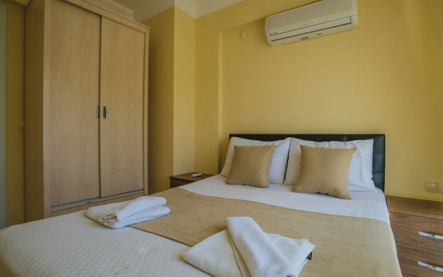 Sunset Beach Club Villas