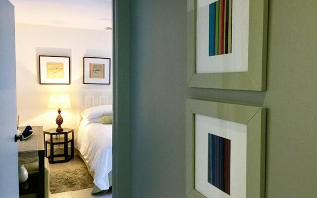 Dolphin Retreat Villa - East Boca Raton