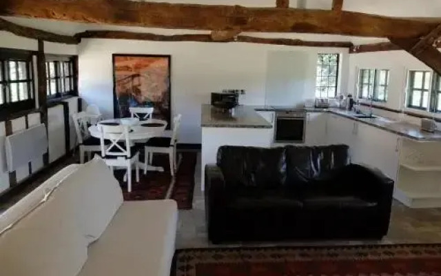 The Thatched Barn