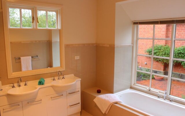 Woodend Old School House