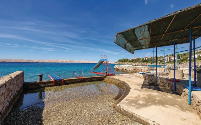 Amazing Home in Ribarica With Wifi and 2 Bedrooms