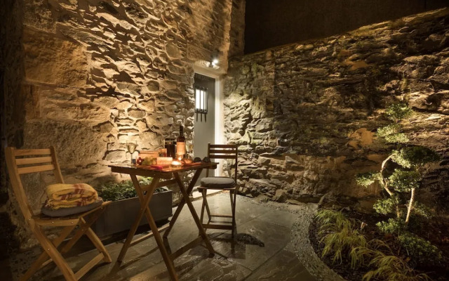 Wharton House Mews Retreat for two