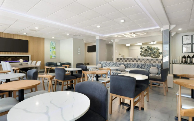 Best Western Mystic Hotel