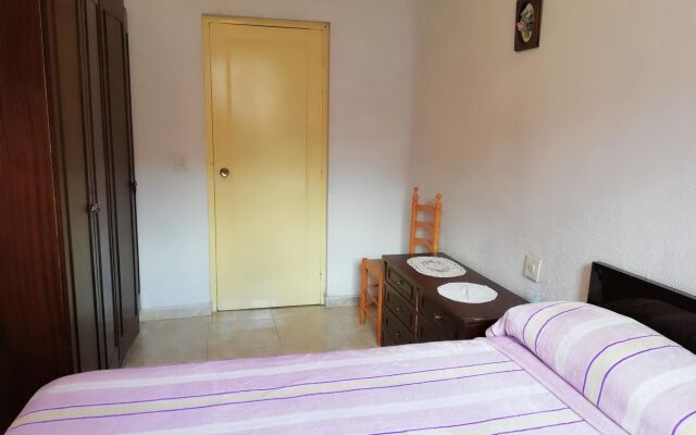 Bright Apartment With 2 Bedrooms In Leon