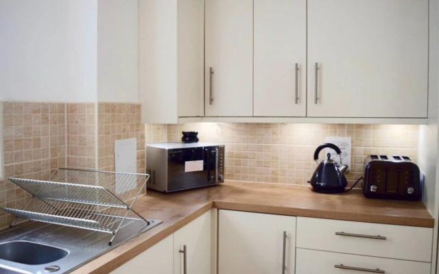 One Bedroom Flat Close to London City Airport