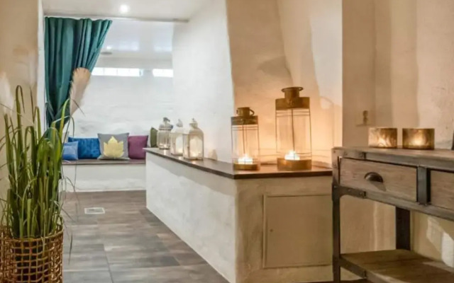 4 Star Vacation Home With Free Breakfast