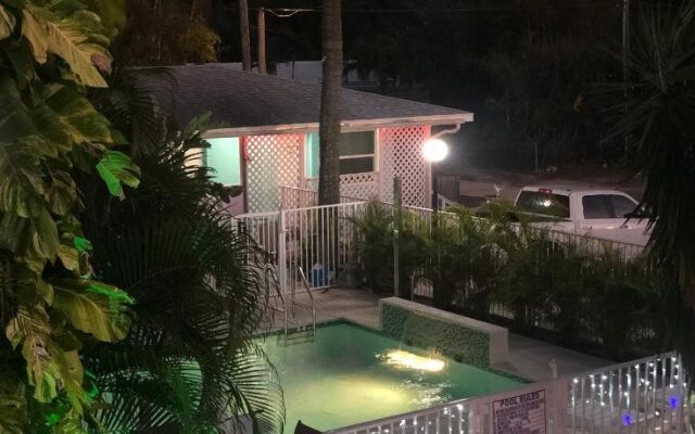 White Horse Motel