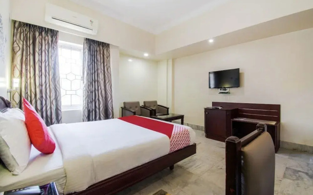 Oyo 48707 Hotel Bhavani Residency
