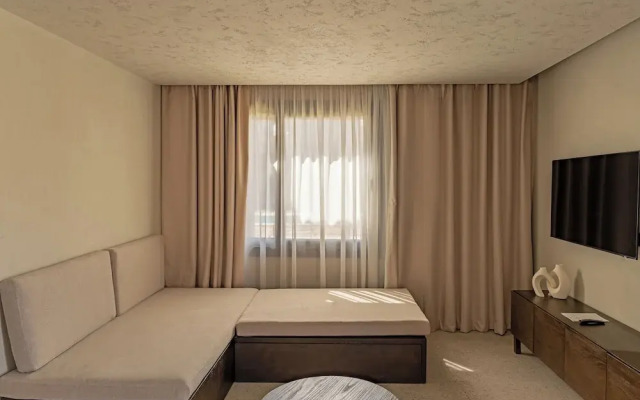Sentido Naga Bay