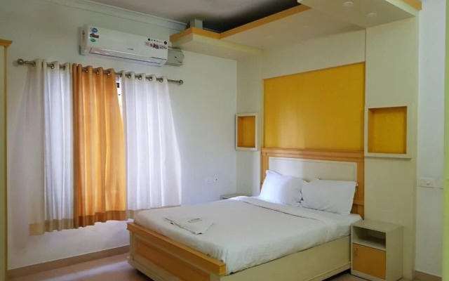 Shalom Residency
