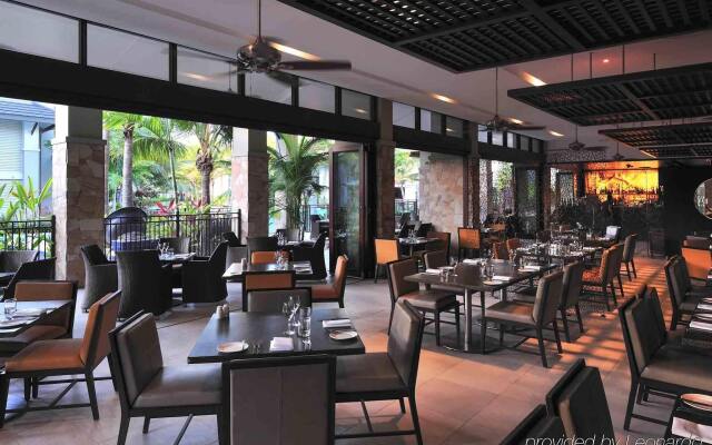 Pullman Port Douglas Sea Temple Resort and Spa