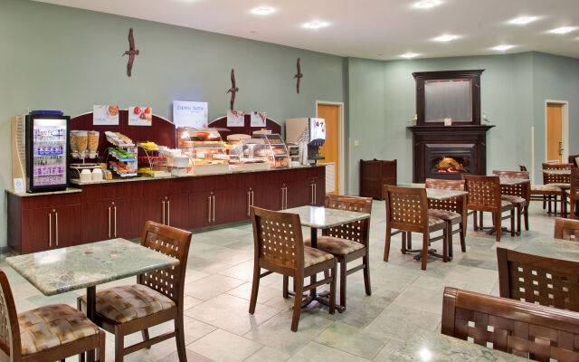 Holiday Inn Express Pensacola Beach by IHG