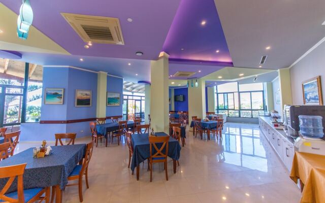 Hotel Bahamas
