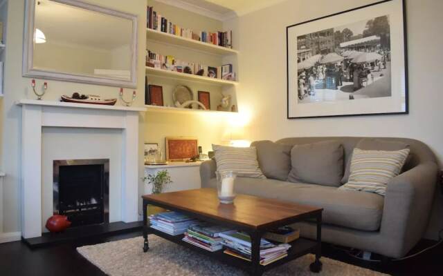 2 Bedroom Apartment in Ravenscourt Park