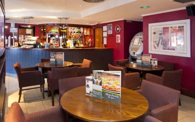 Premier Inn Gatwick Crawley Town West