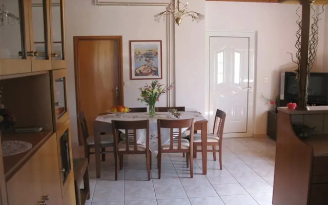 Elia Home Apartments