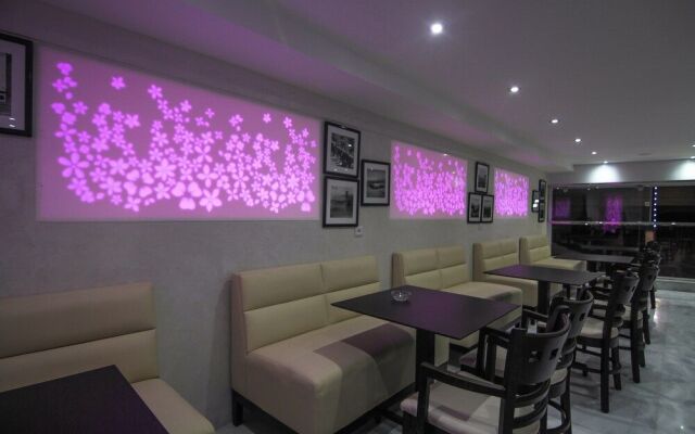 Hotel Kenzo