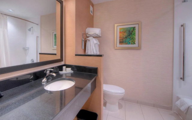 Fairfield Inn & Suites Charlotte Airport